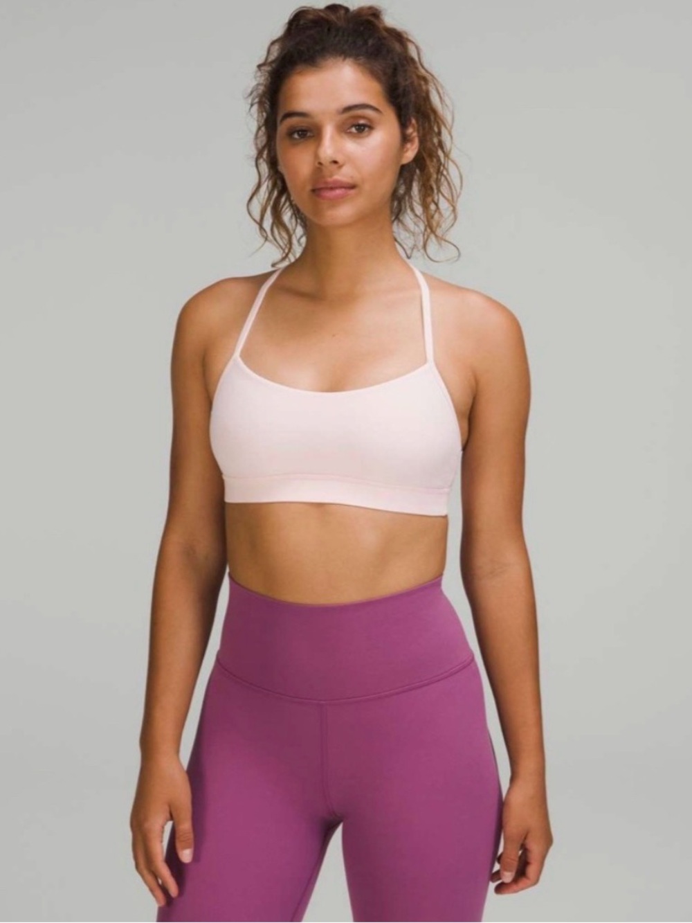 Lululemon Flow Y Nulu Bra Light Support
Strawberry Milkshake
Size: 8 no tags